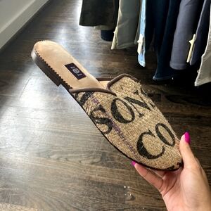 Chic Tan Logo Flats for Men